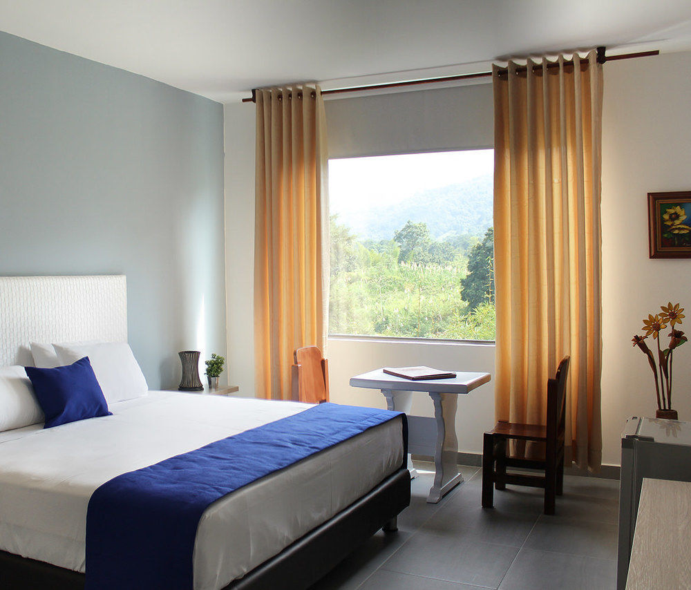 Loma Mesa de Ruitoque Hotel Ventura מראה חיצוני תמונה