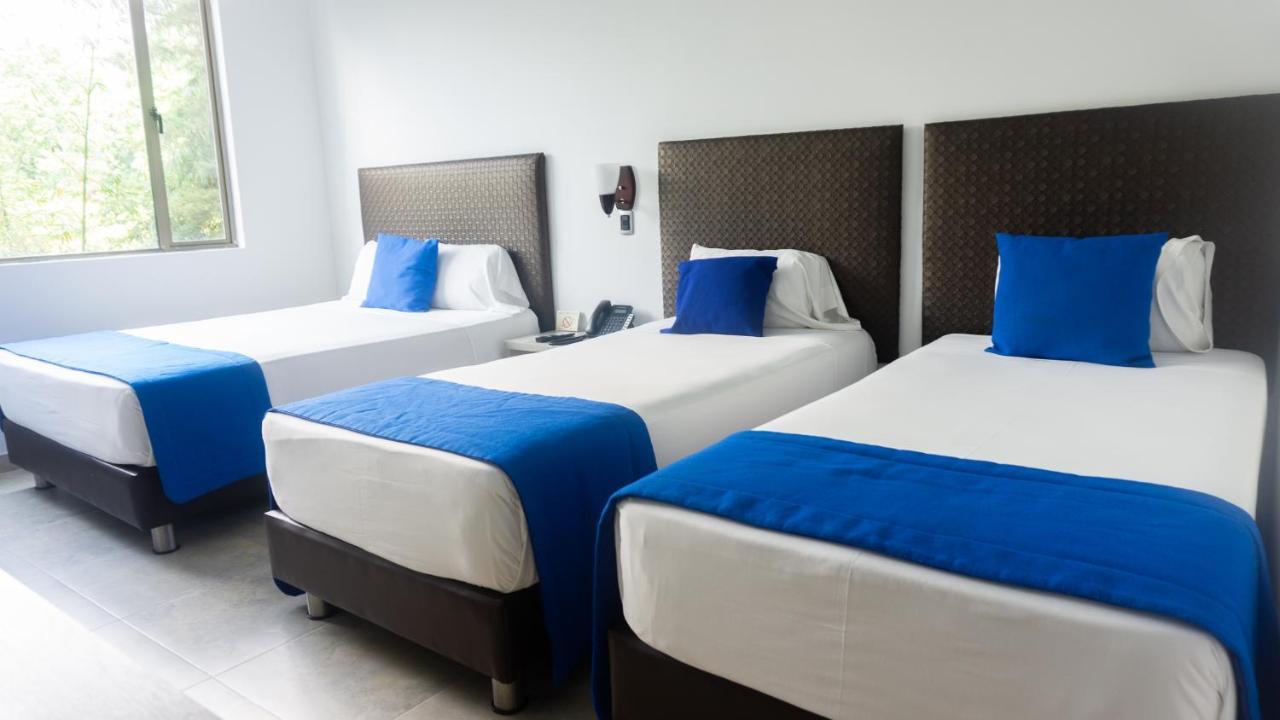 Loma Mesa de Ruitoque Hotel Ventura מראה חיצוני תמונה